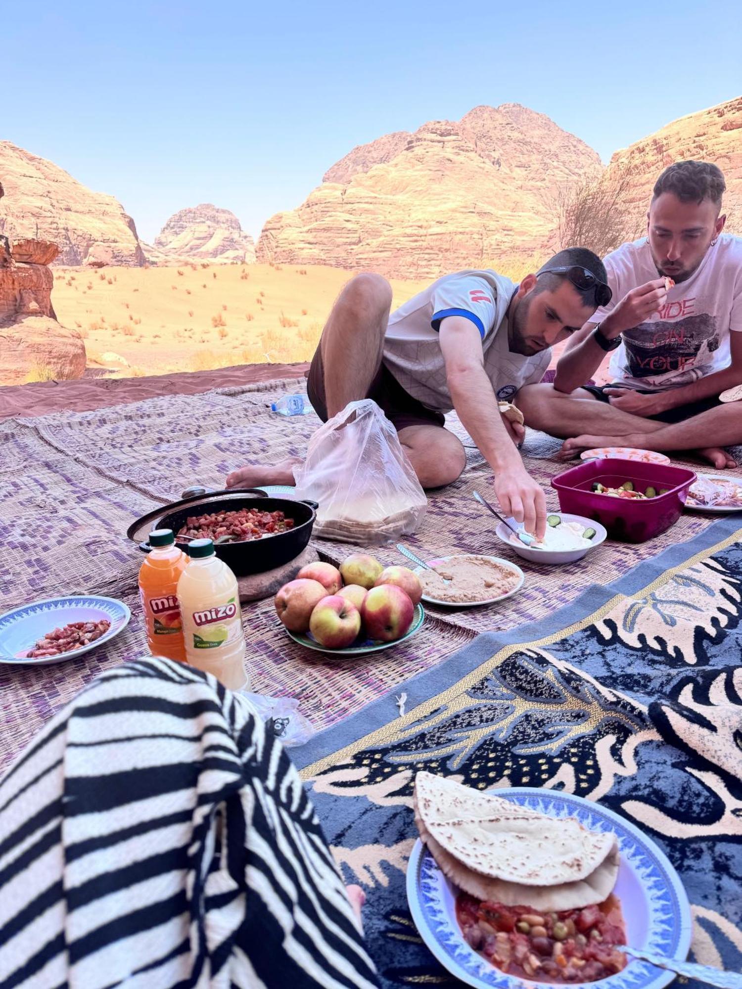 Wadi Rum Magic Nature Camp Экстерьер фото
